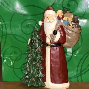 Santa ready for deliveries.